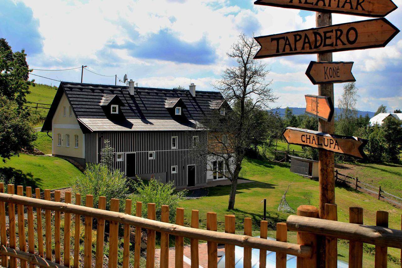 הוילה Bystrá nad Jizerou Ranch Bystra מראה חיצוני תמונה