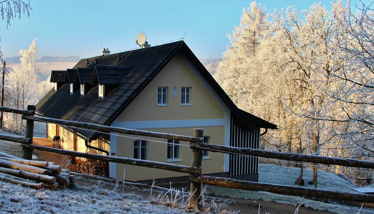 הוילה Bystrá nad Jizerou Ranch Bystra מראה חיצוני תמונה